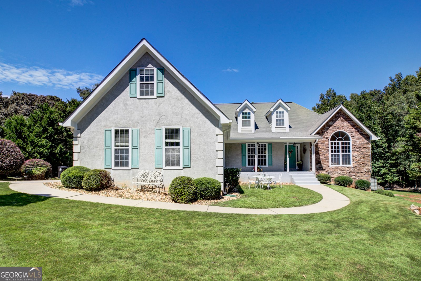 280 Farr Lake Drive Tyrone - 1