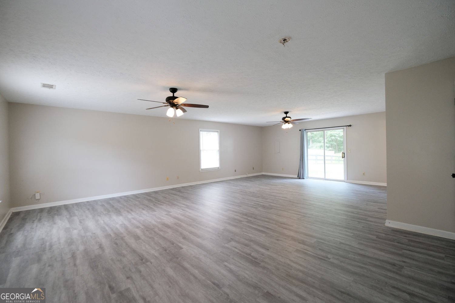 151 Springwater Trace Woodstock - 32