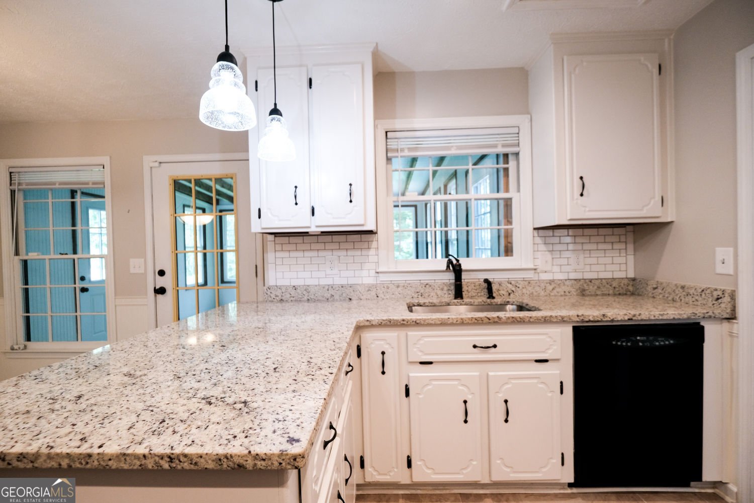 151 Springwater Trace Woodstock - 9