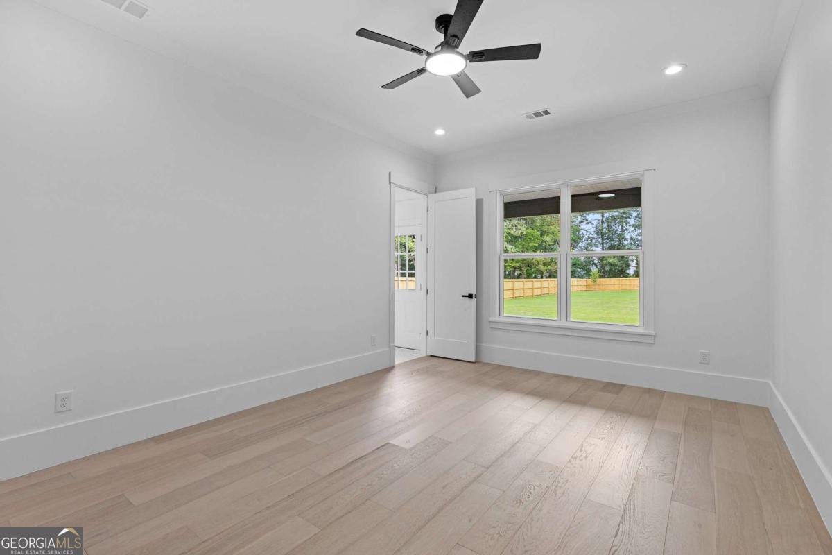 2875 Old Fountain Road Dacula - 21