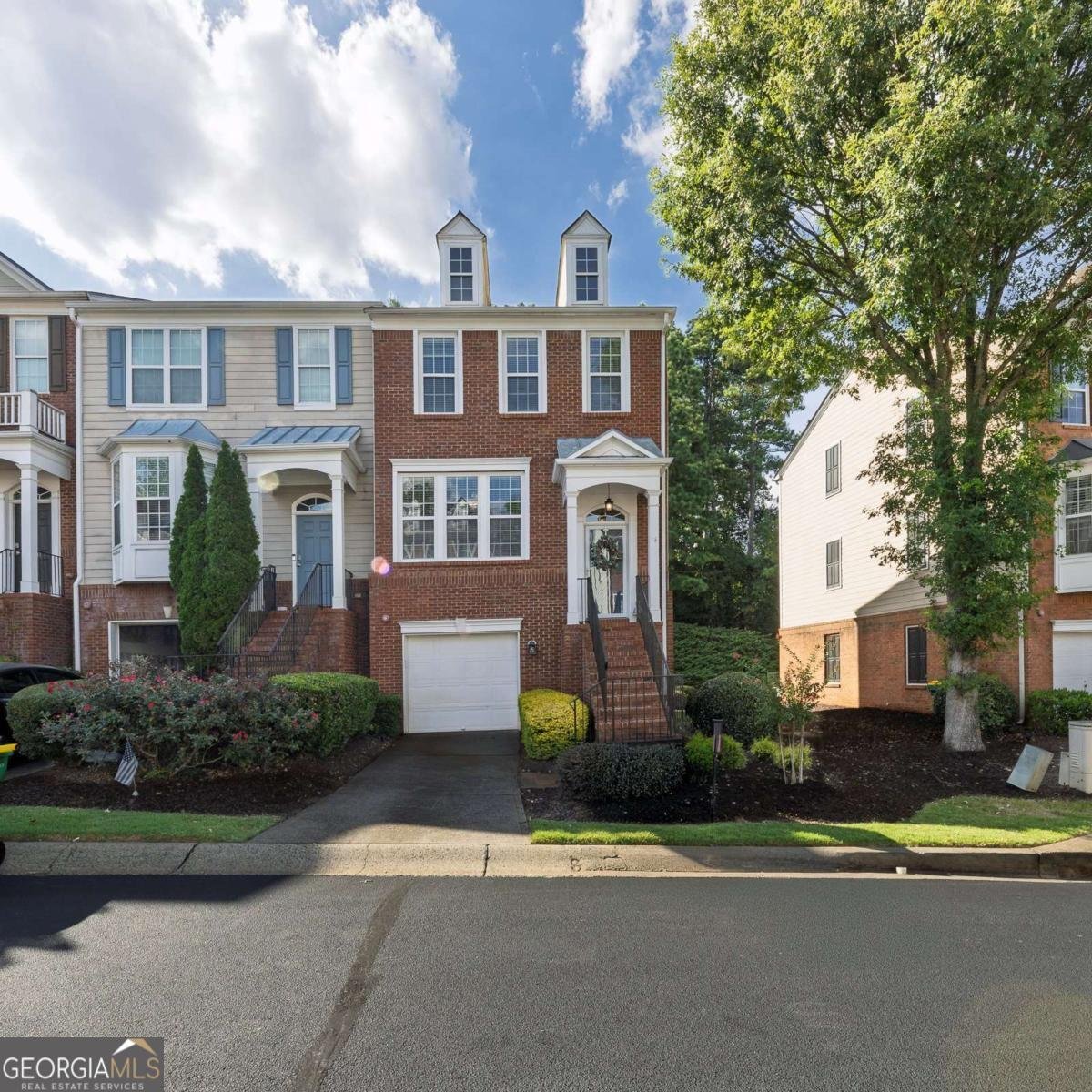 216 Balaban Circle Woodstock - 2