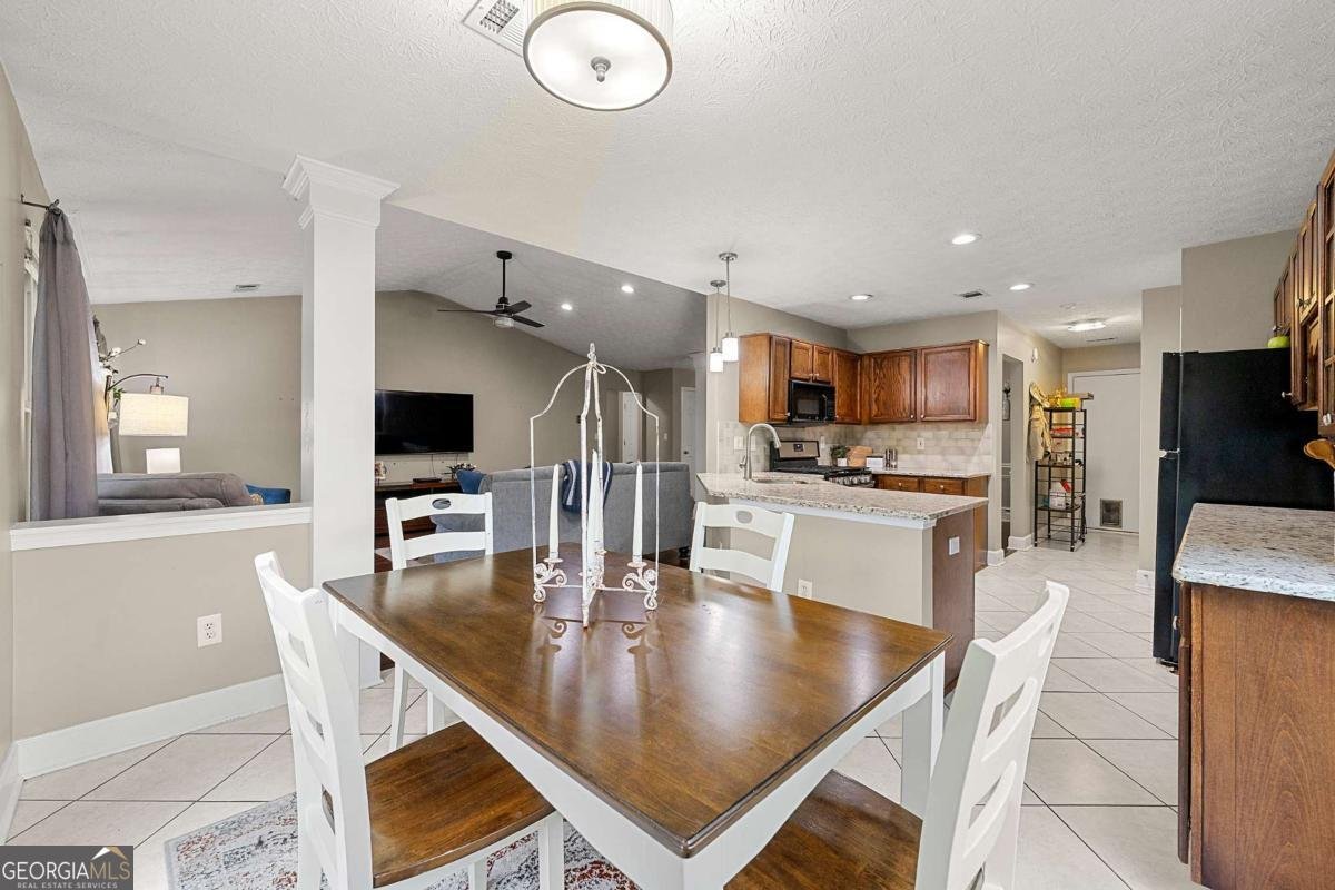 1324 Pinebreeze Way Marietta - 12