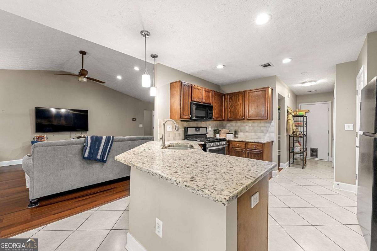 1324 Pinebreeze Way Marietta - 15