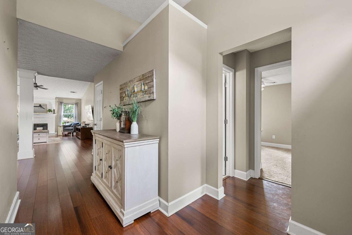 1324 Pinebreeze Way Marietta - 4