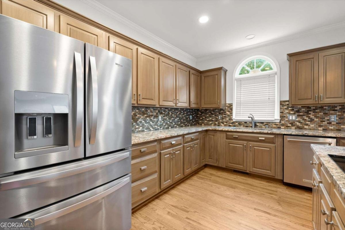 2524 Dunhaven Glen Snellville - 17