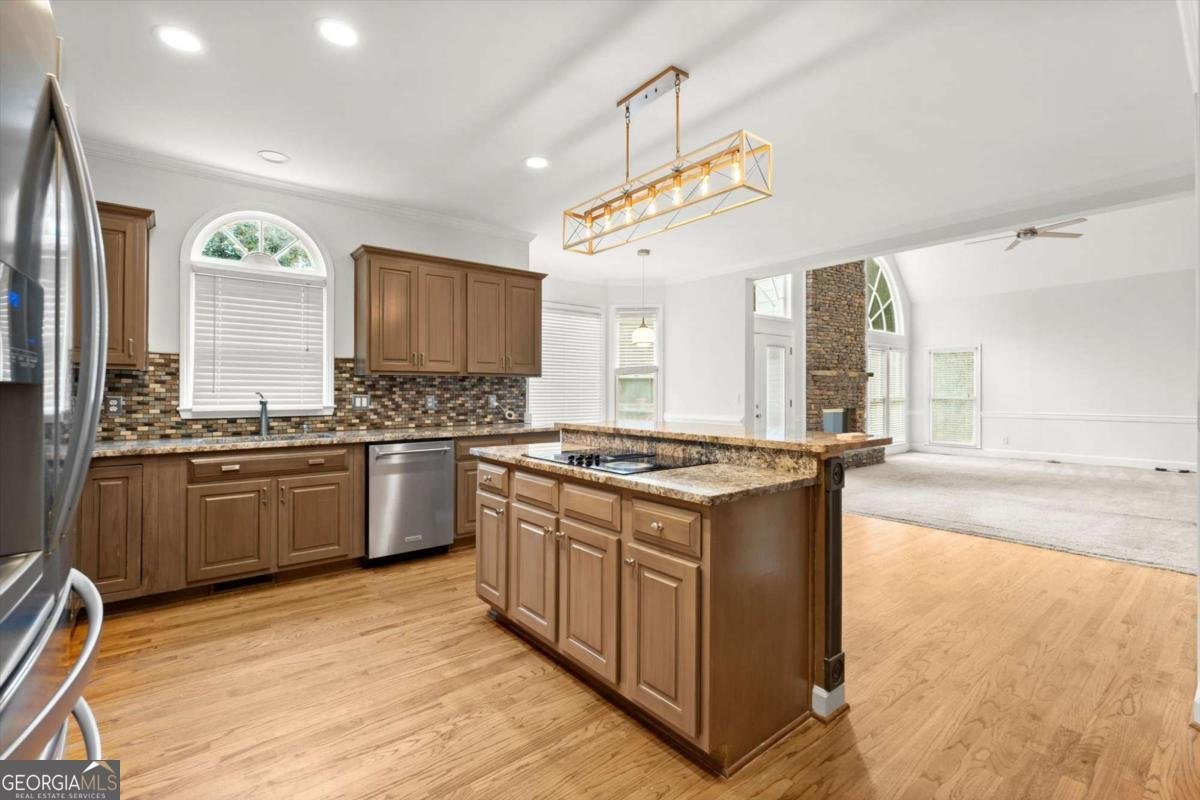 2524 Dunhaven Glen Snellville - 18