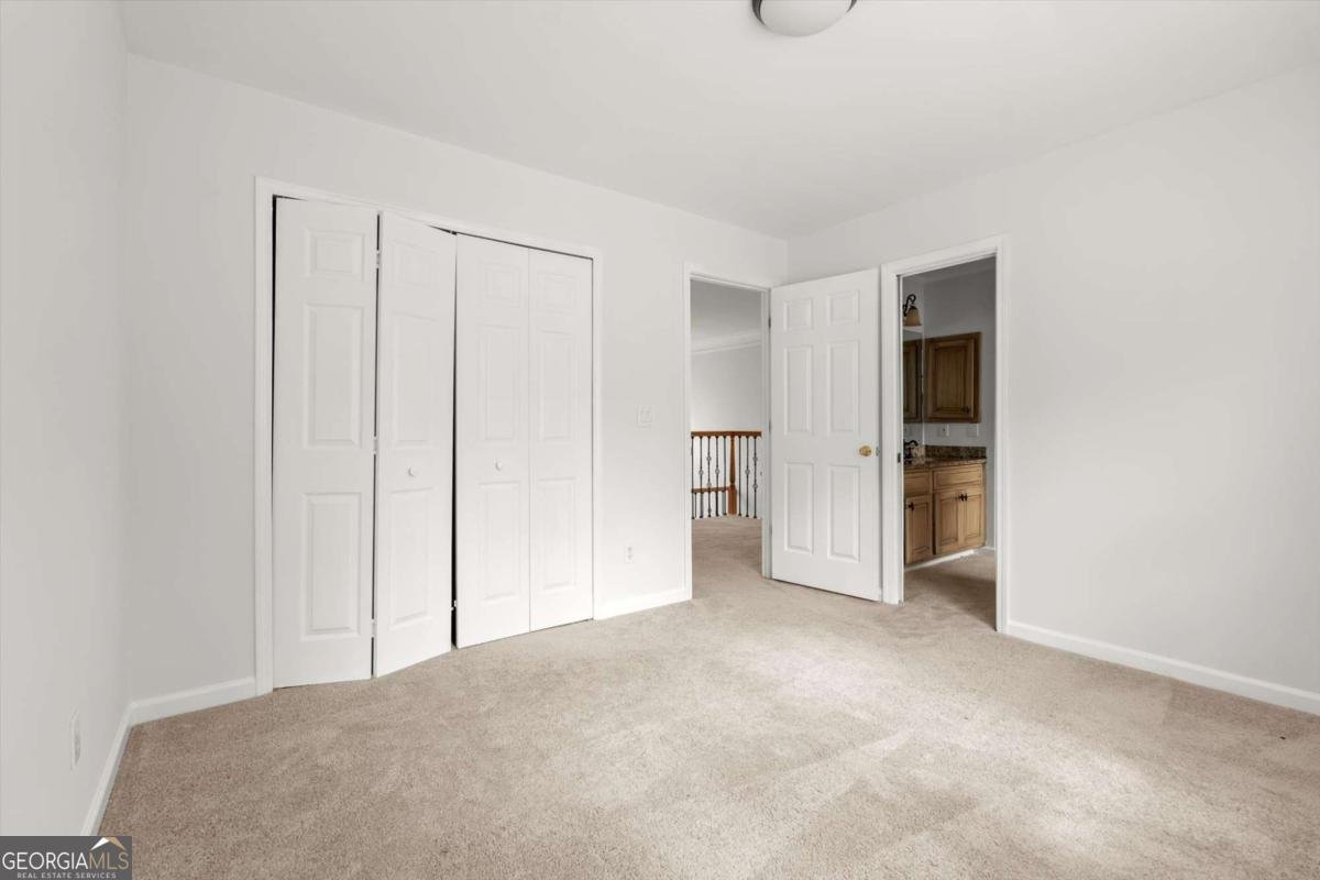 2524 Dunhaven Glen Snellville - 28
