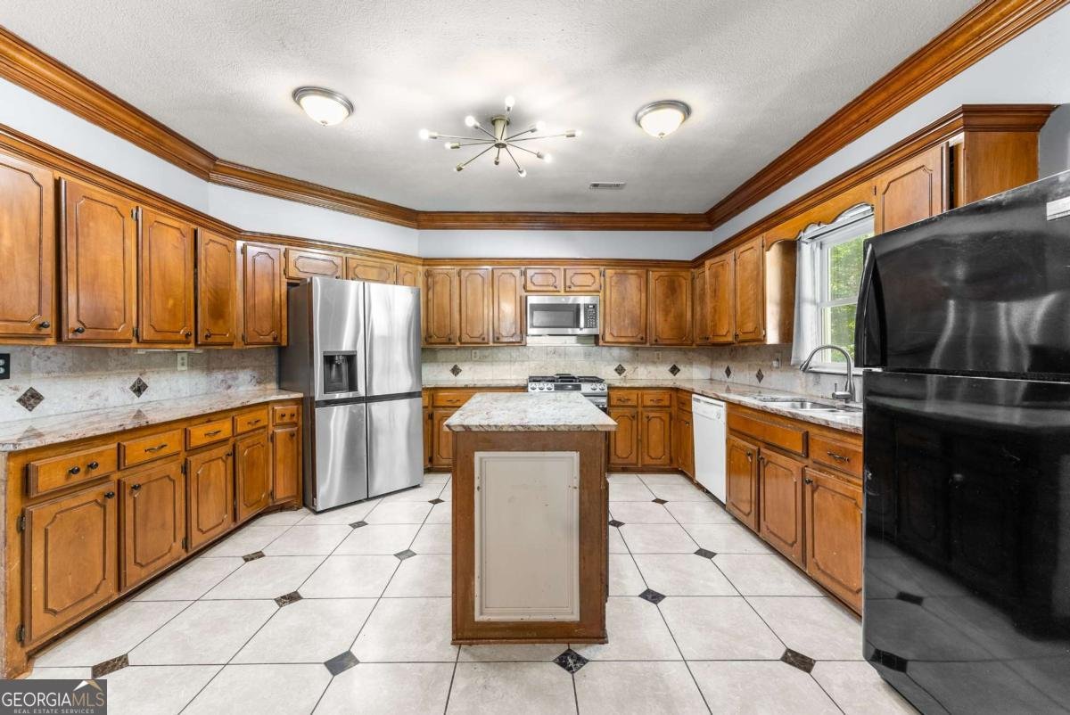 3051 Chesterfield Court Snellville - 13