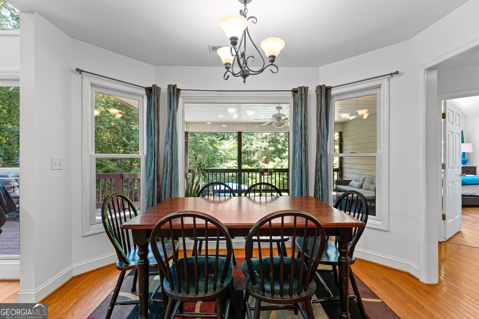 311 Hillview Road Hampton - 21