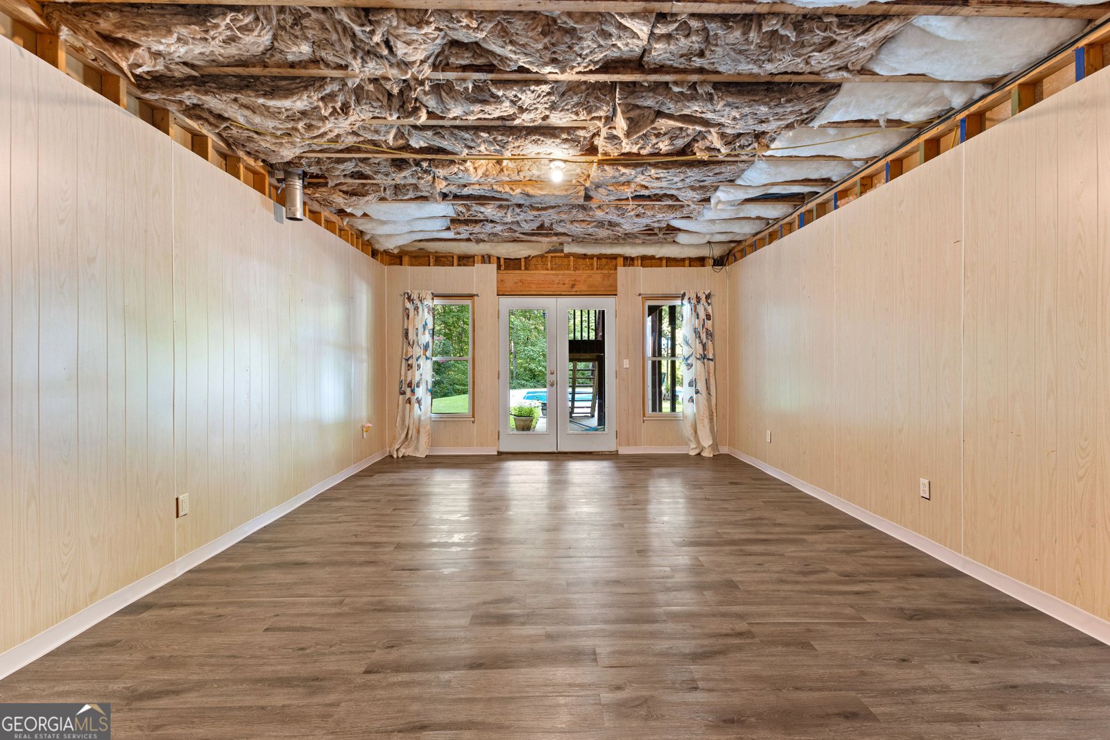 311 Hillview Road Hampton - 51