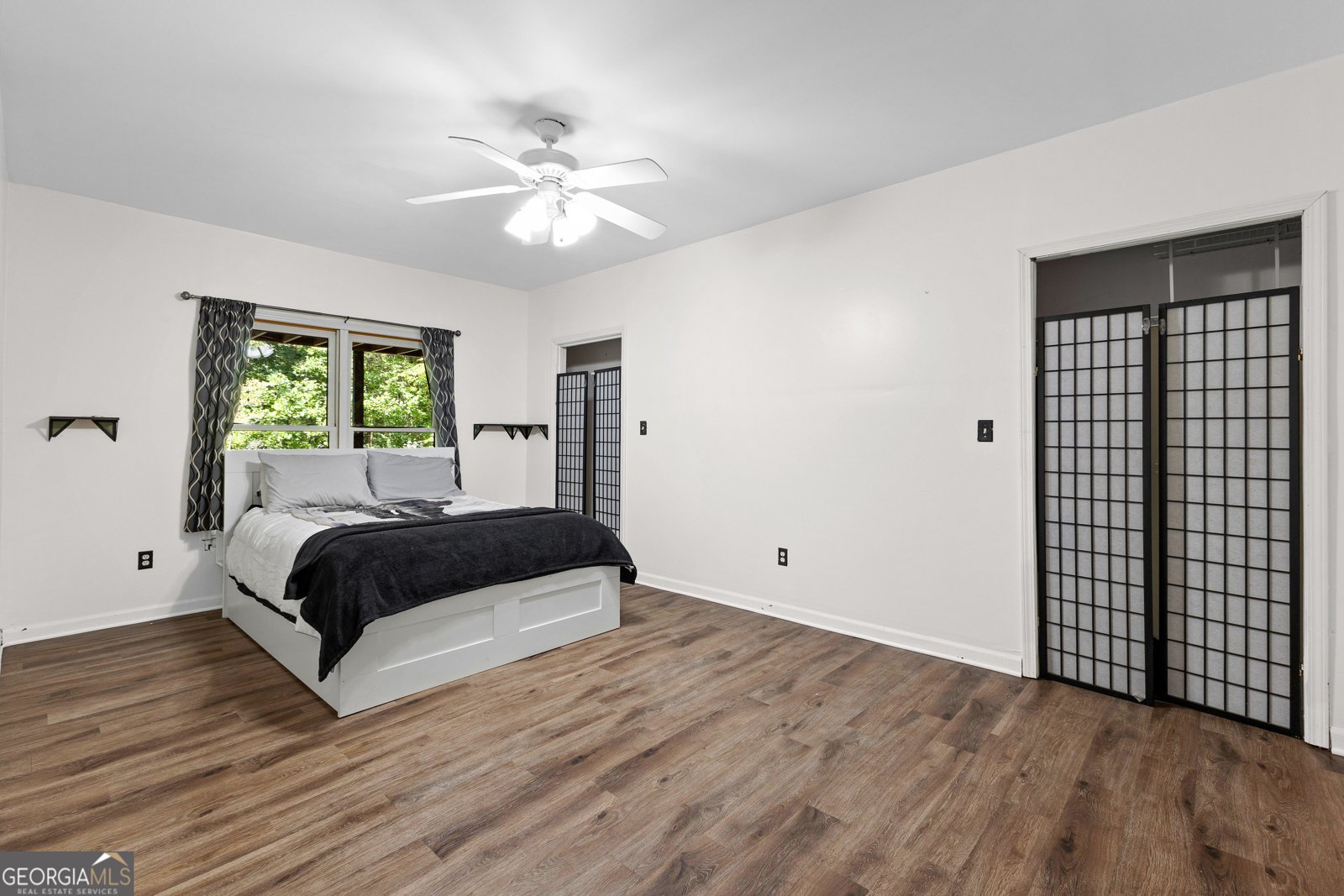 311 Hillview Road Hampton - 53