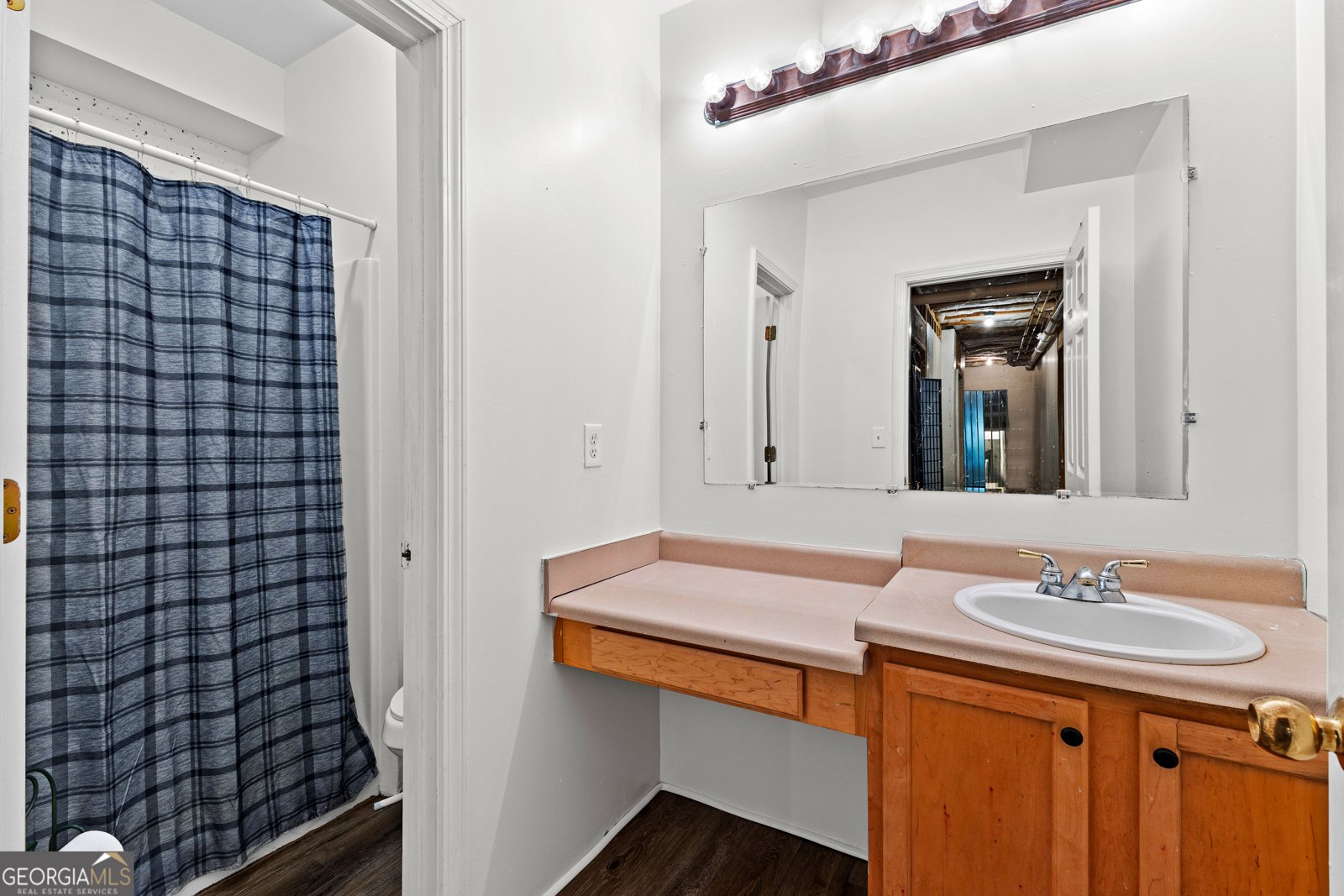 311 Hillview Road Hampton - 59