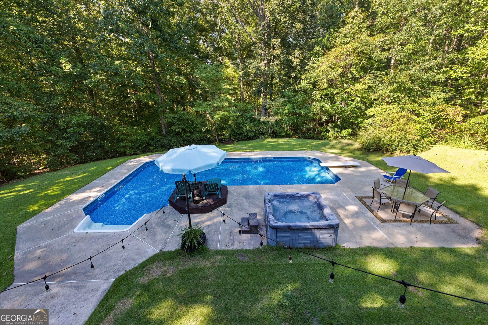 311 Hillview Road Hampton - 68