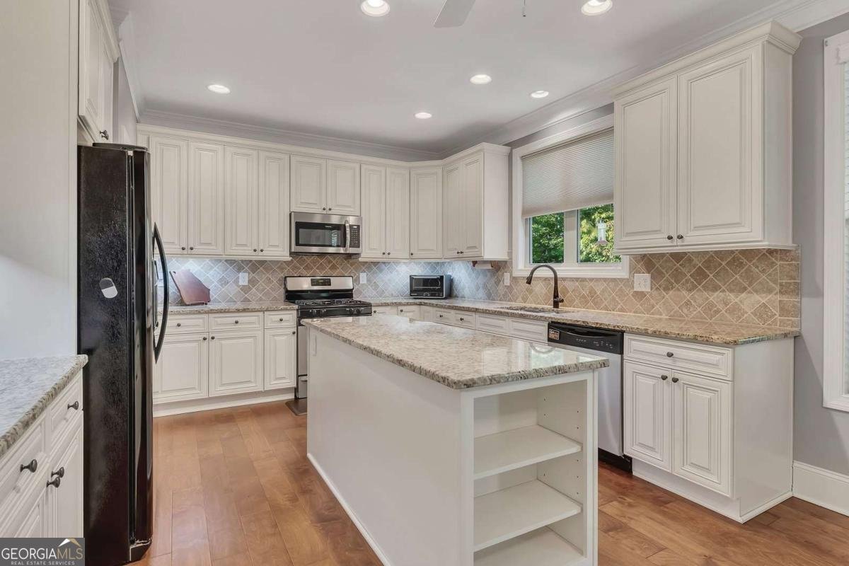428 Canyon Creek Landing Canton - 12