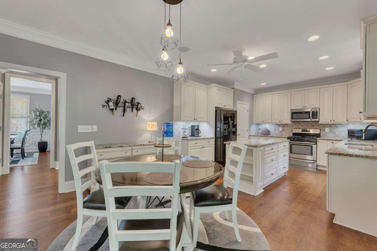 428 Canyon Creek Landing Canton - 13
