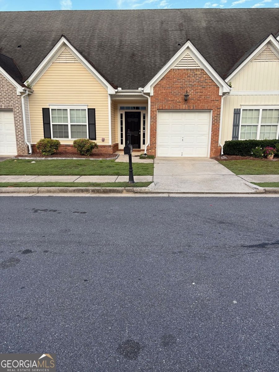 127 Riley Circle Dawsonville - 1