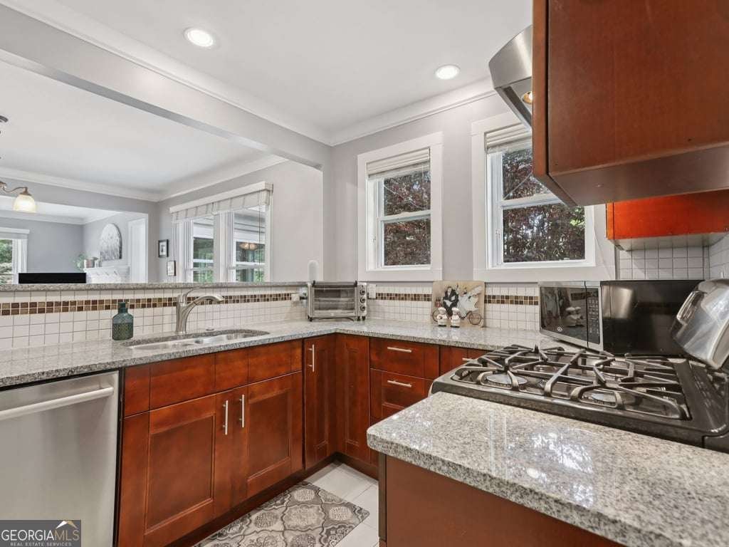 3410 Glenwood Road Decatur - 11