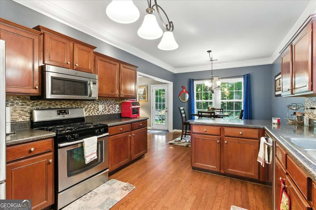 233 Molasses Lane Dallas - 1