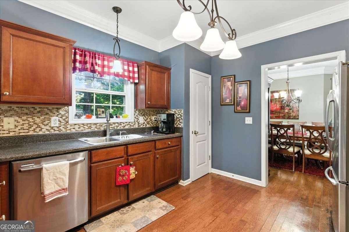 233 Molasses Lane Dallas - 2
