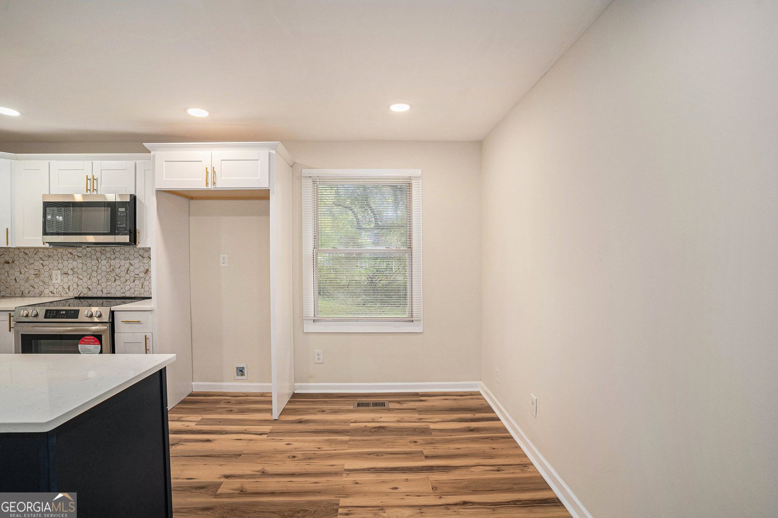 938 Rebel Forest Drive Atlanta - 9