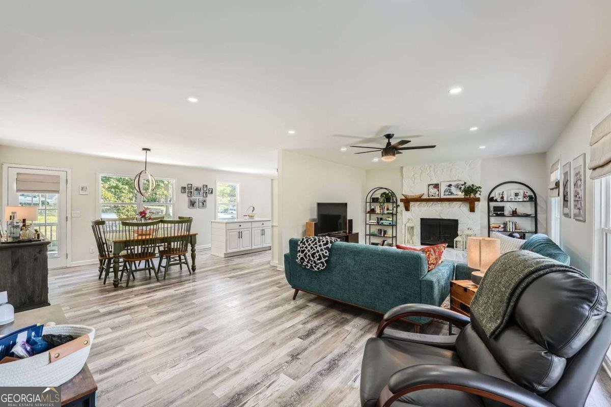 127 Riverlake Drive Woodstock - 15