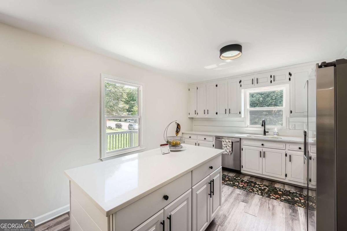 127 Riverlake Drive Woodstock - 7