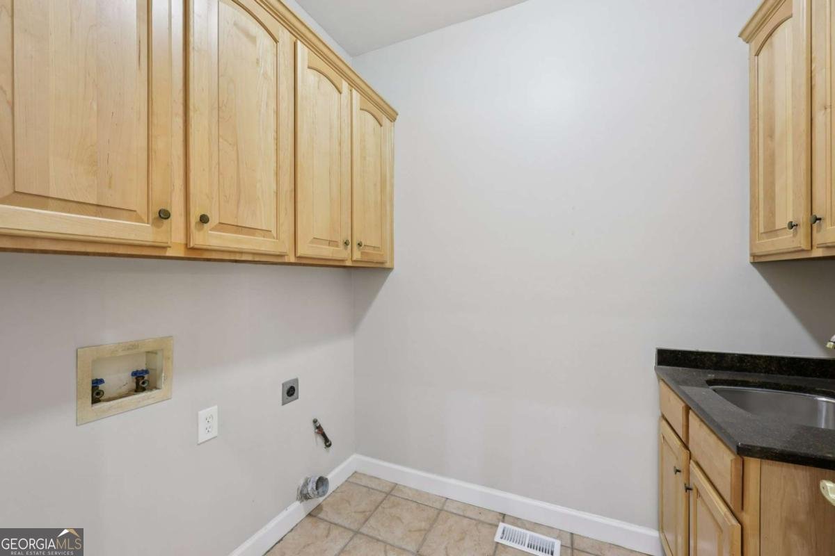 366 Regal Pines Court Suwanee - 23