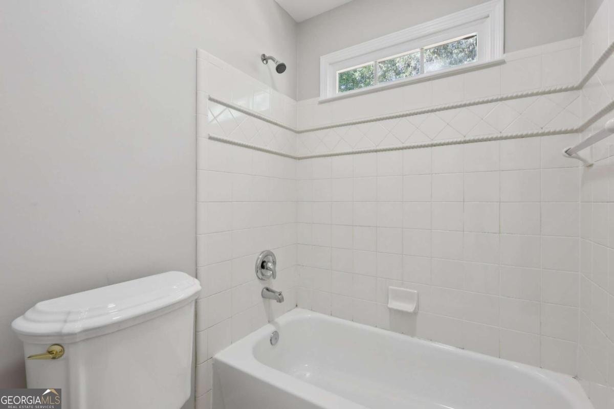 366 Regal Pines Court Suwanee - 25