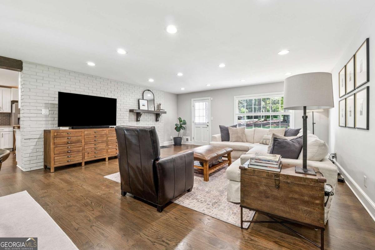 180 Pruitt Drive Alpharetta - 28