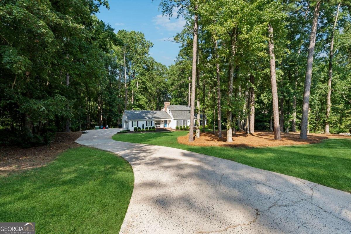 180 Pruitt Drive Alpharetta - 4