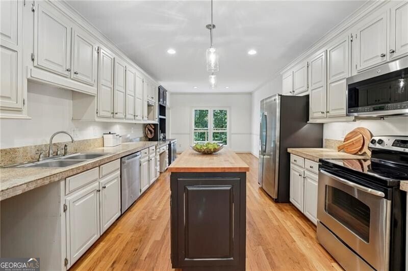 7155 Roswell Road Atlanta - 11