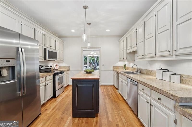 7155 Roswell Road Atlanta - 14
