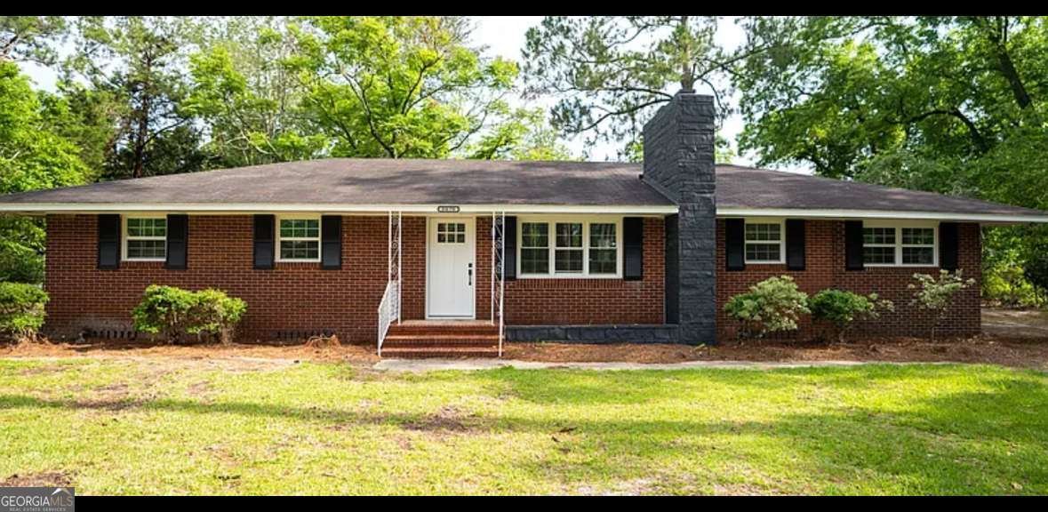 3070 Central Avenue Waycross - 1
