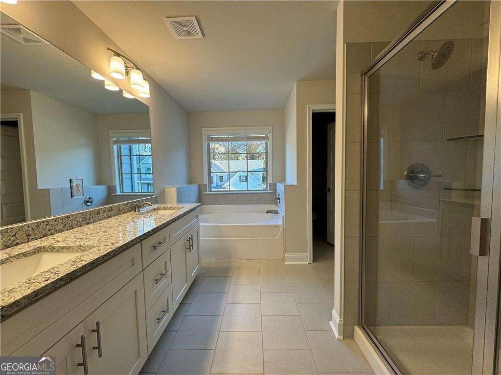 470 HELLEN VALLEY Drive Braselton - 22