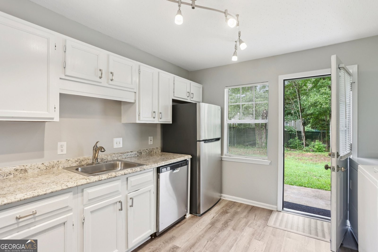 106 Westland Court Marietta - 16