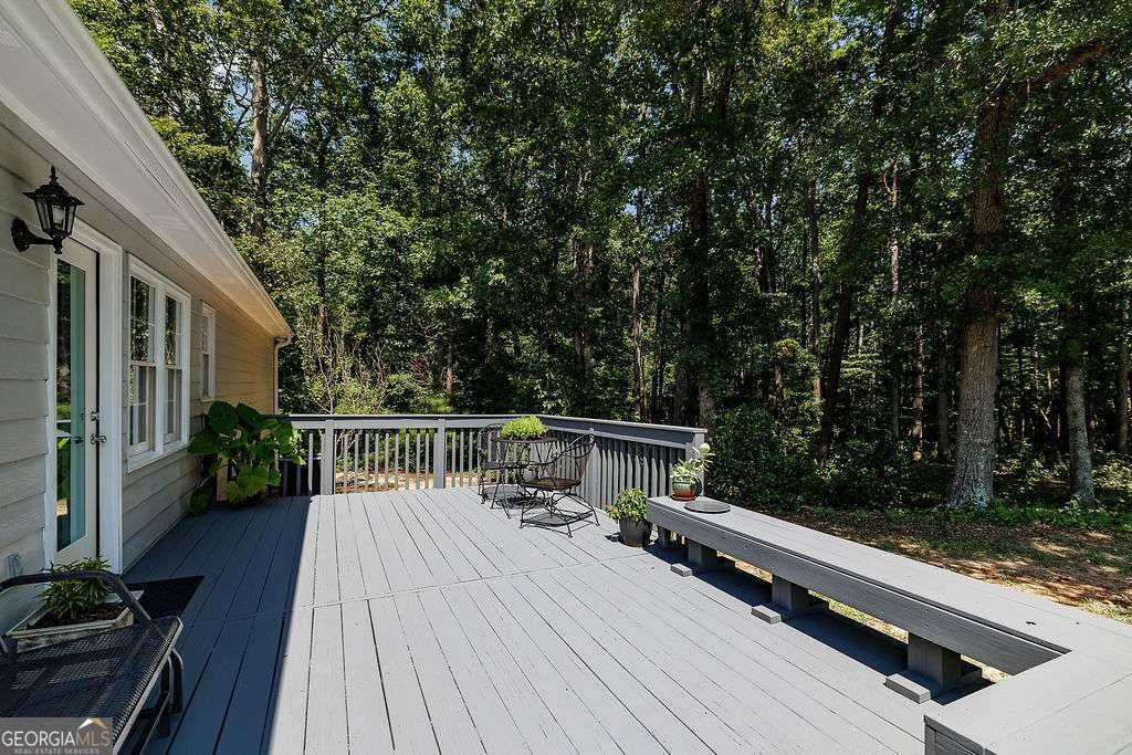 7020 Hickory Drive Winterville - 30