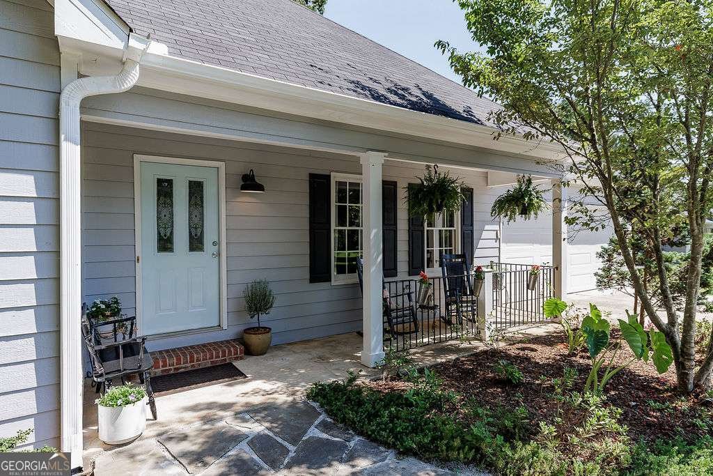 7020 Hickory Drive Winterville - 39