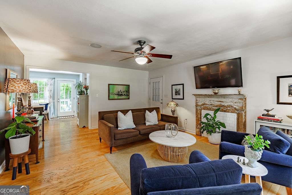 7020 Hickory Drive Winterville - 7