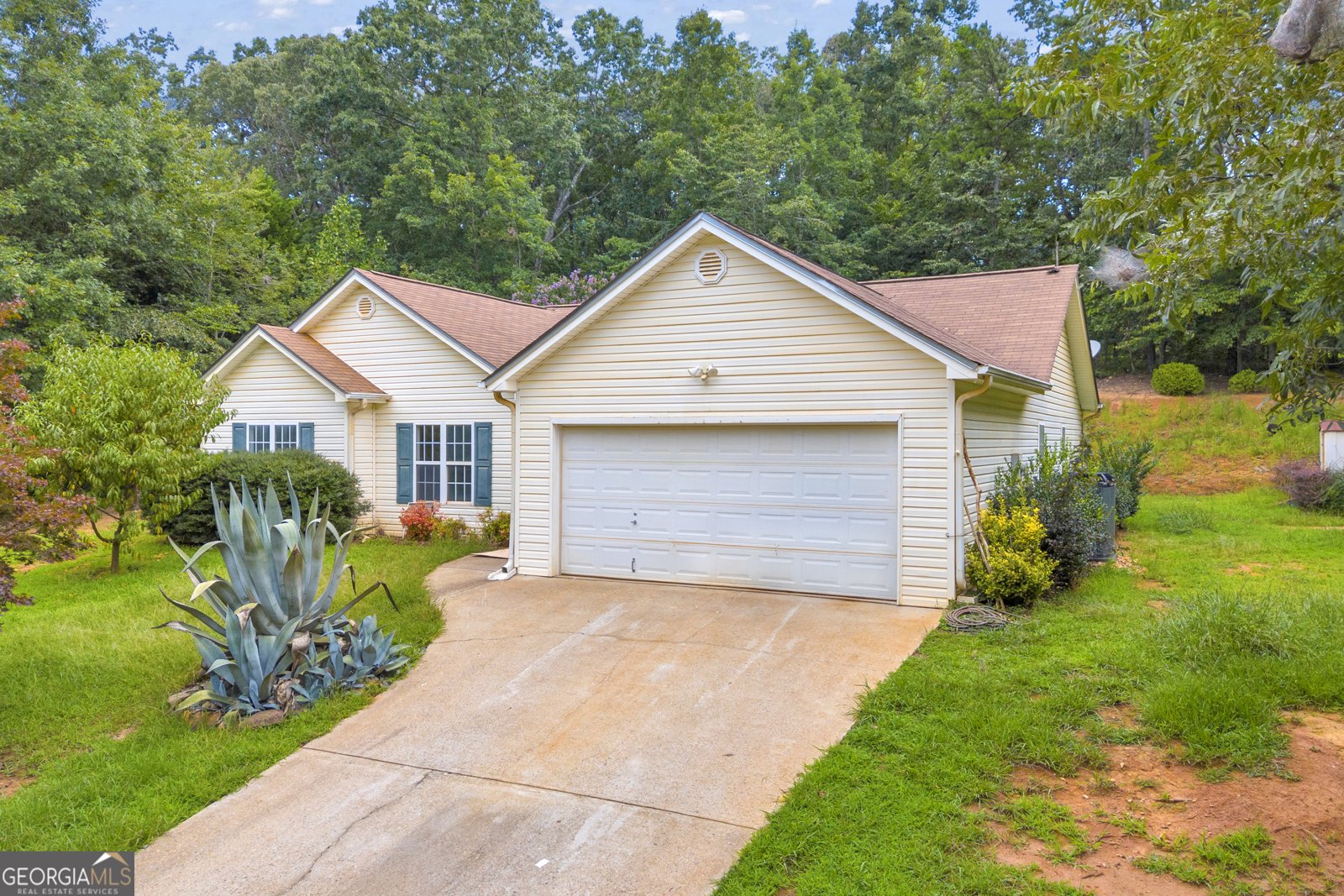 5343 Morgan Manor Drive Lula - 1