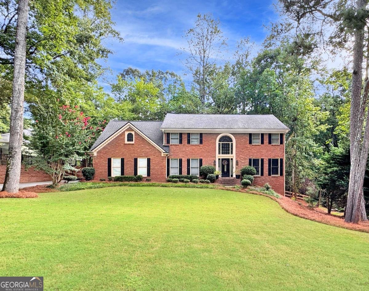 2320 Roxburgh Drive Roswell - 1