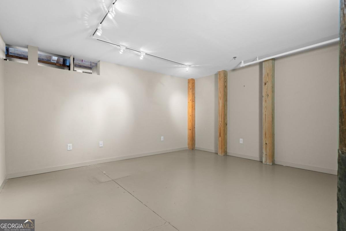 170 Boulevard Atlanta - 25
