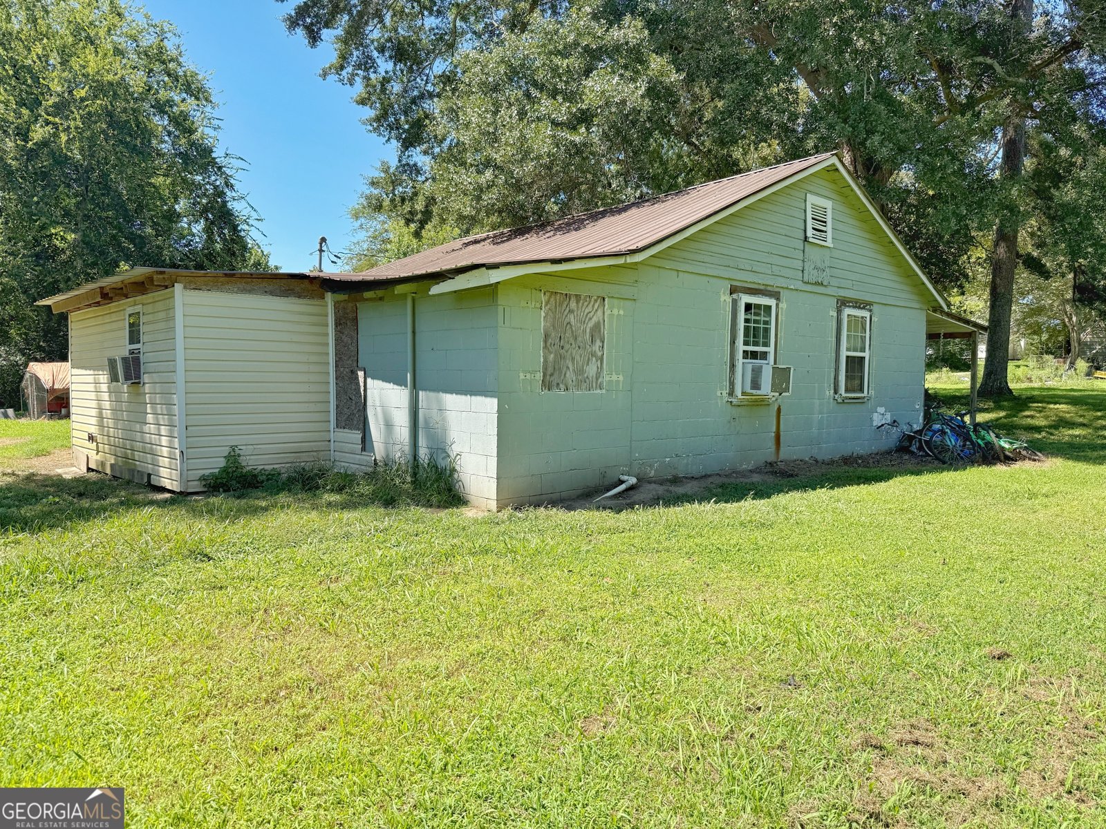 706 Thomas Road Trion - 33