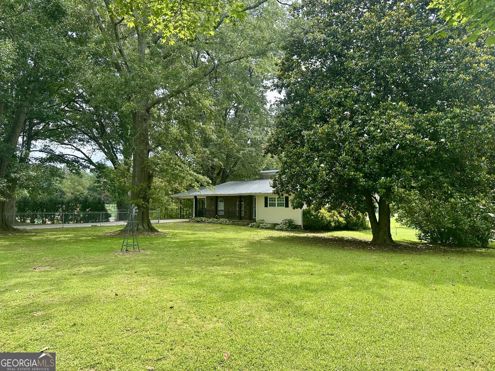 706 Thomas Road Trion - 40