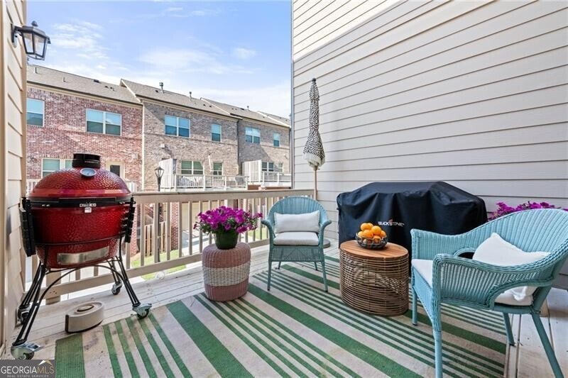 310 Commons Avenue Woodstock - 16
