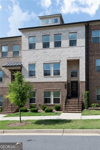 310 Commons Avenue Woodstock - 2
