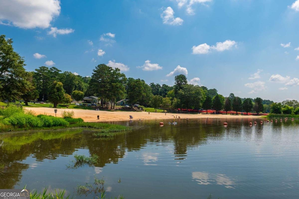 4559 Collins Avenue Acworth - 16