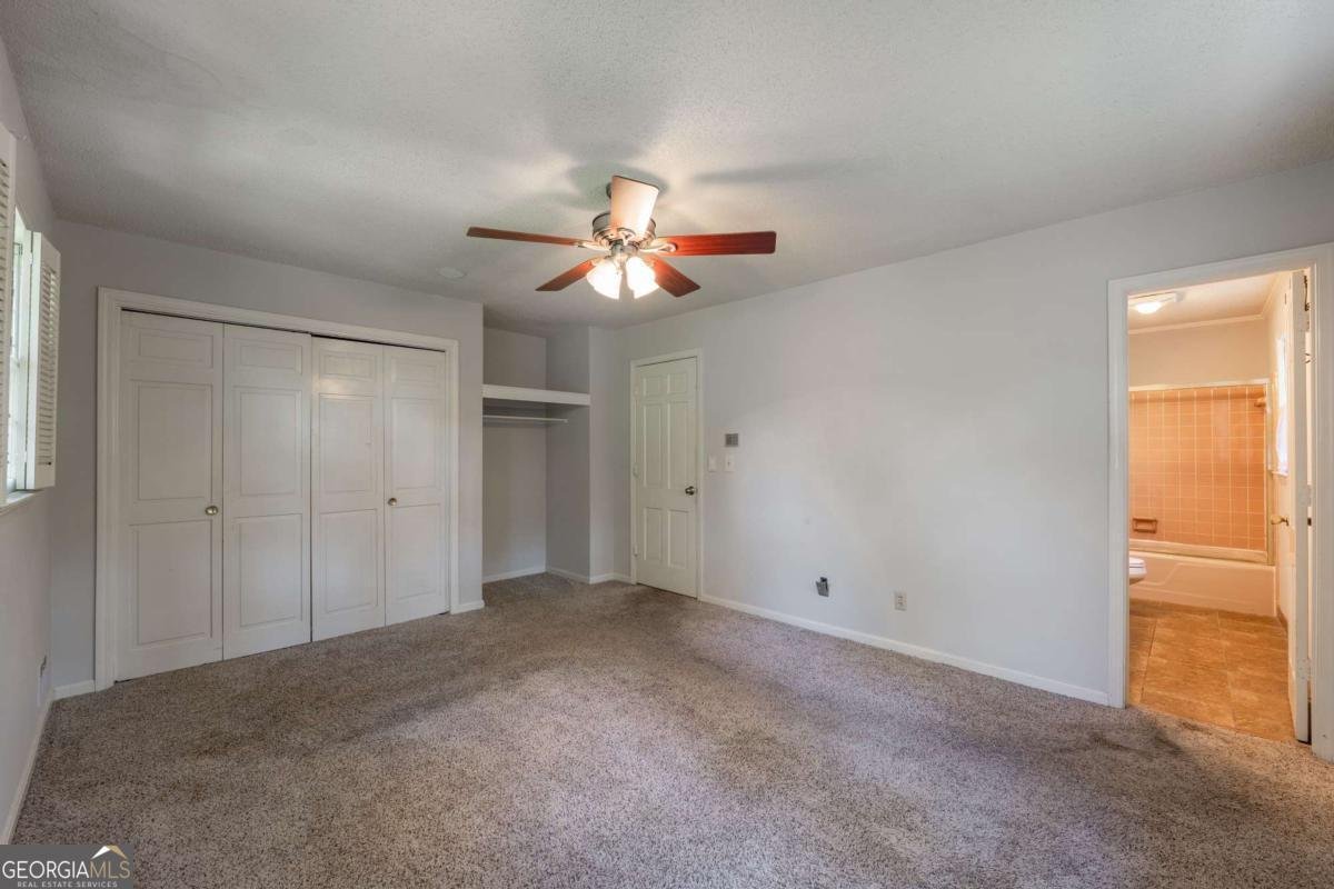 4559 Collins Avenue Acworth - 31