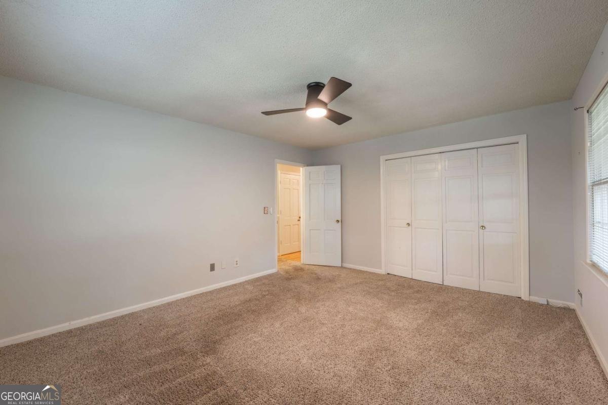 4559 Collins Avenue Acworth - 34