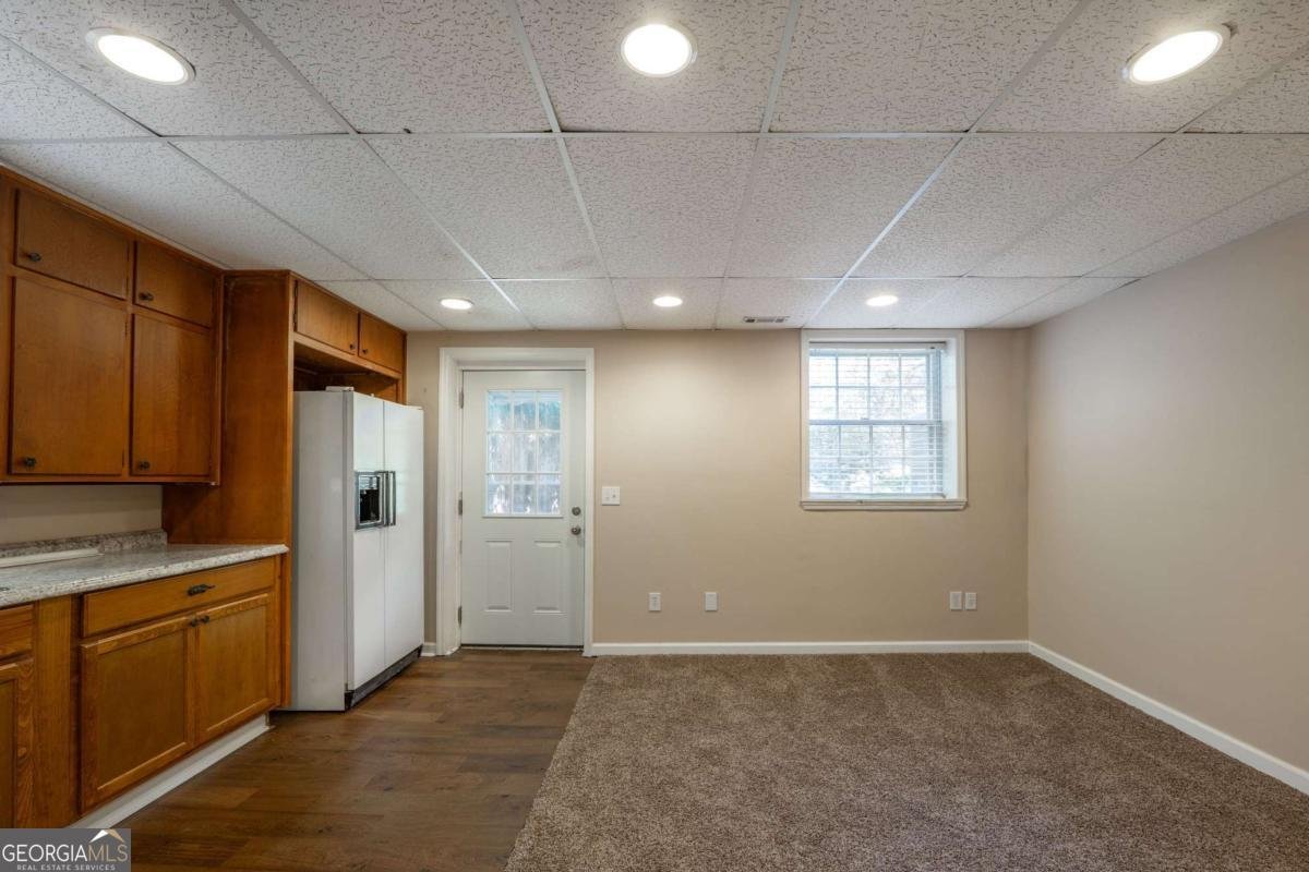 4559 Collins Avenue Acworth - 38