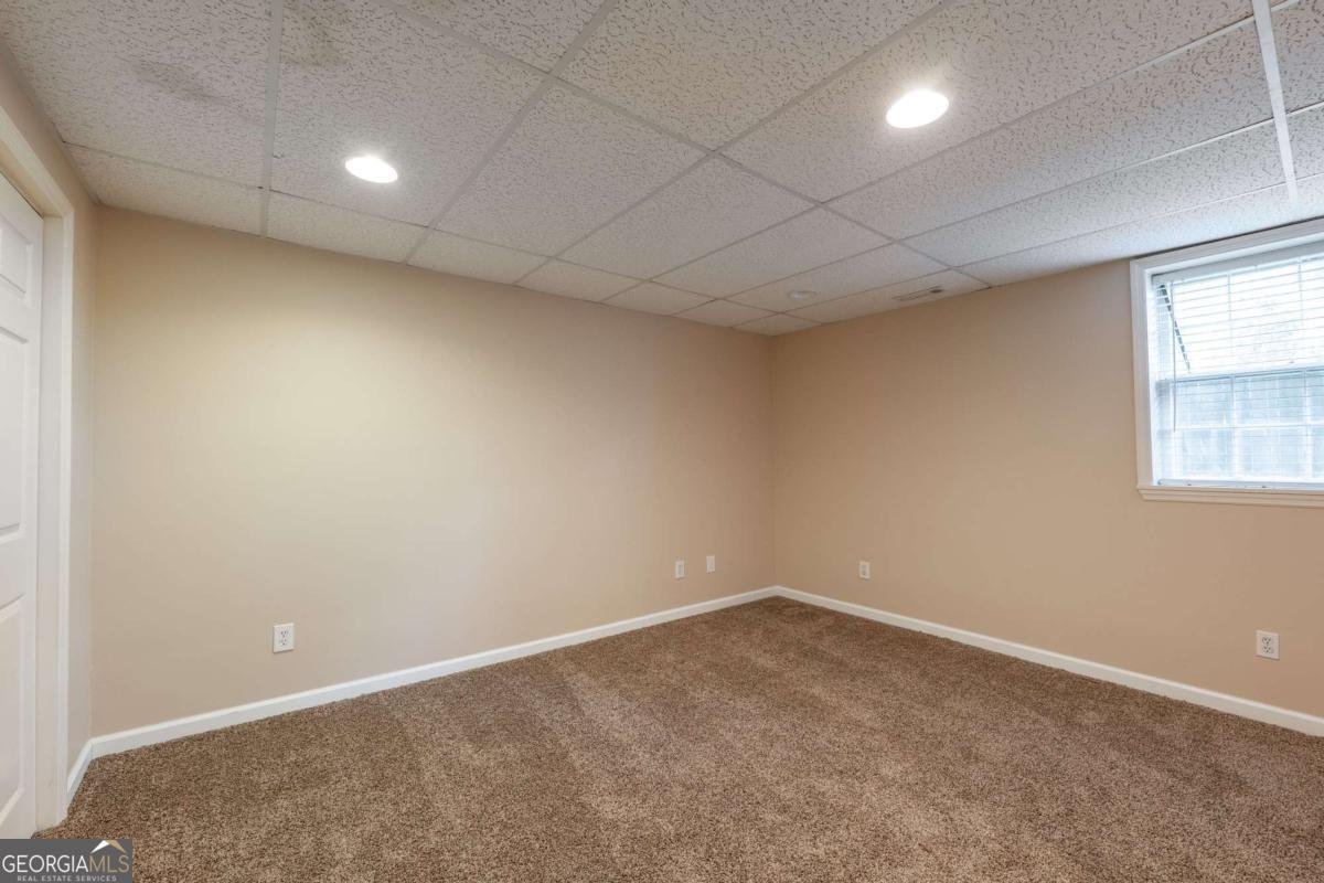 4559 Collins Avenue Acworth - 43